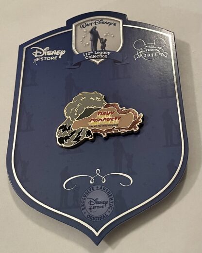 Disney Davy Crockett Pin LE 250 New On Card Front 3