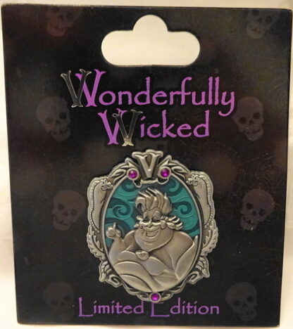 Disney Wonderfully Wicked Ursula Little Mermaid Villain LE Pin New On Card Front