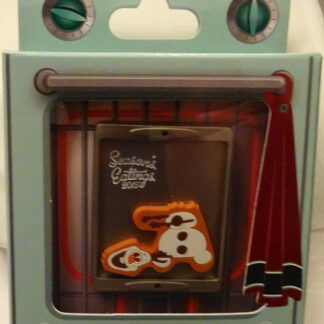 Disney Frozen Olaf Pin Season's Eatings Xmas LE New In Collector's Box Front
