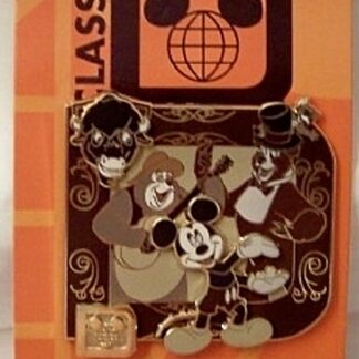 Disney Mickey Country Bear Jamboree Classic D Collection LE Pin New On Card Front