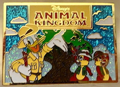 Donald Chip 'n' Dale Postcard Pin Disney Passholder New Front Closed