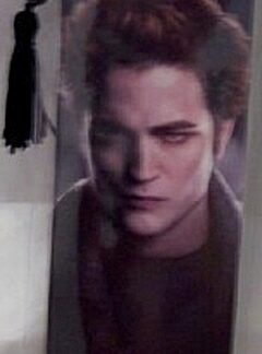 Twilight Edward Cullen Robert Pattinson Hero Beaded Tassel Bookmark New Sealed In Plastic Front