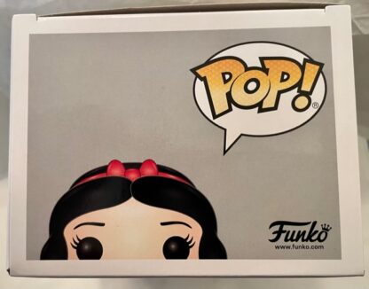 Disney Funko Snow White #339 Pop! Figure New Top