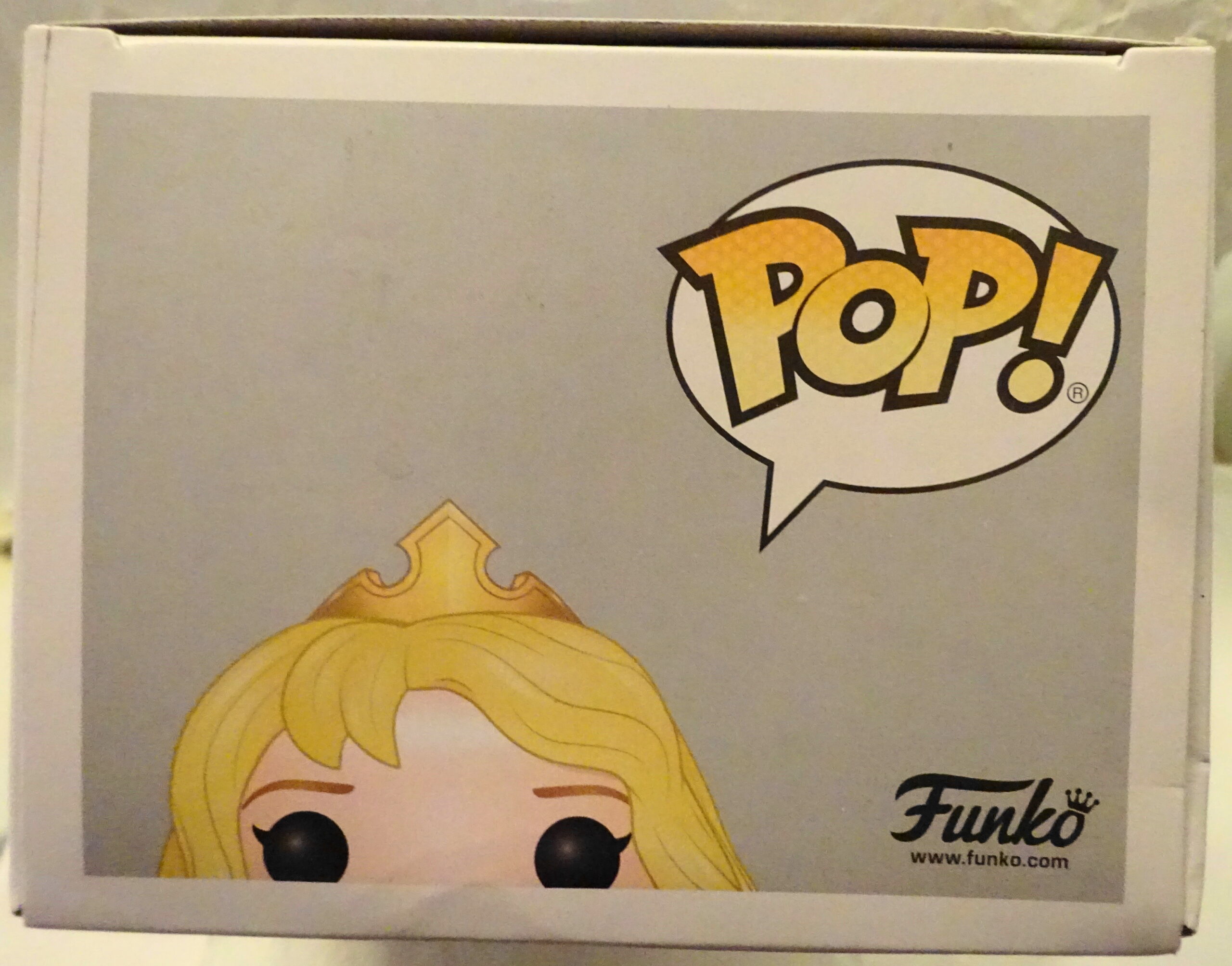 aurora 325 funko pop